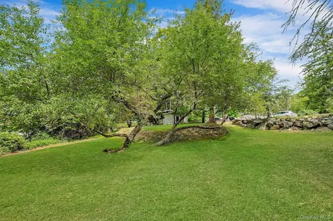 252 Watch Hill Road Cortlandt Manor NY 10567