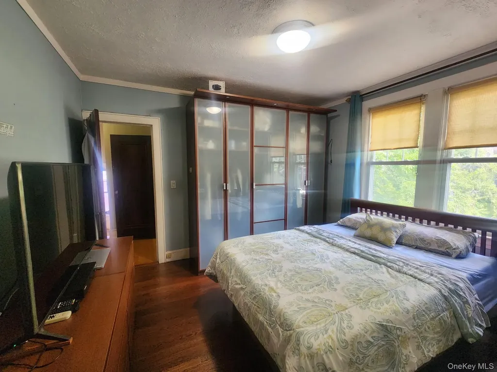 15 Rumsey Road Yonkers NY 10705