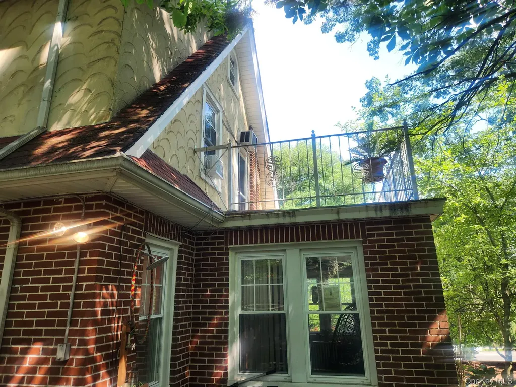 15 Rumsey Road Yonkers NY 10705