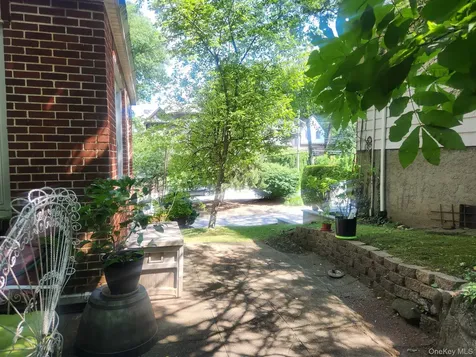 15 Rumsey Road Yonkers NY 10705