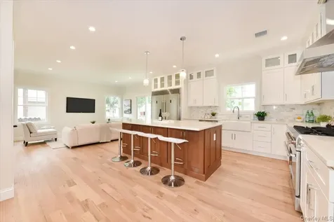 124 North Drive Massapequa NY 11758