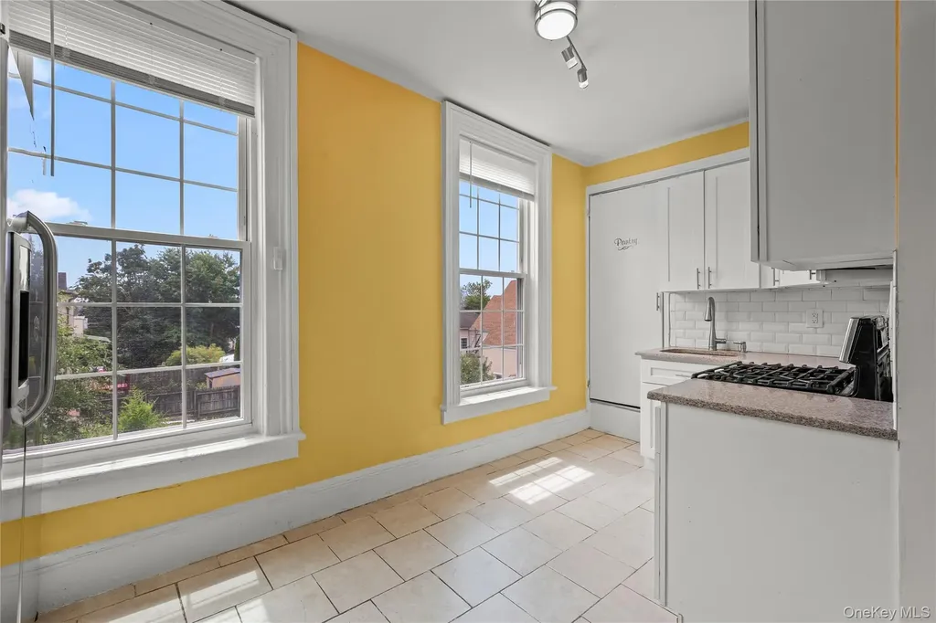 332 S 4th Avenue Mount Vernon NY 10550