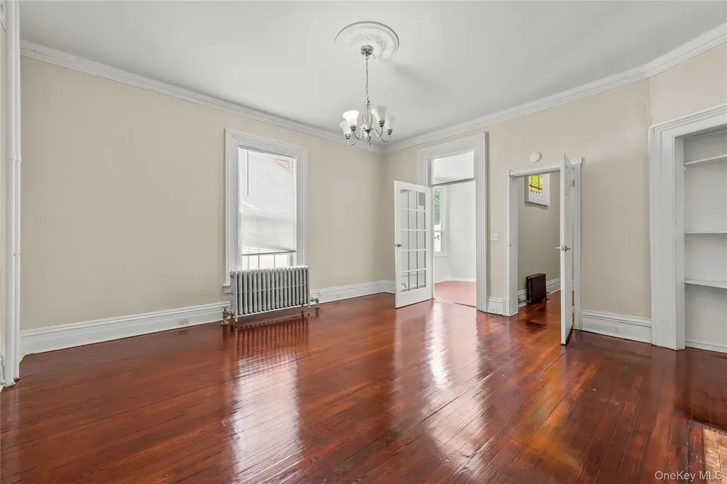332 S 4th Avenue Mount Vernon NY 10550