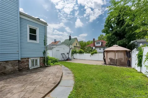332 S 4th Avenue Mount Vernon NY 10550