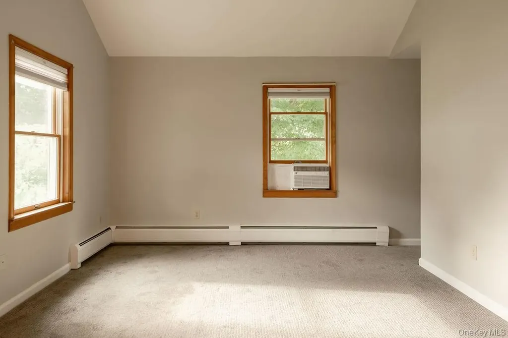2327 Salt Point Turnpike Clinton Corners NY 12514