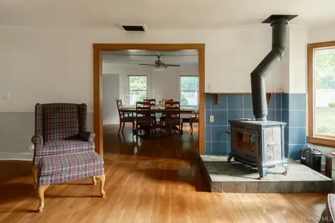 2327 Salt Point Turnpike Clinton Corners NY 12514