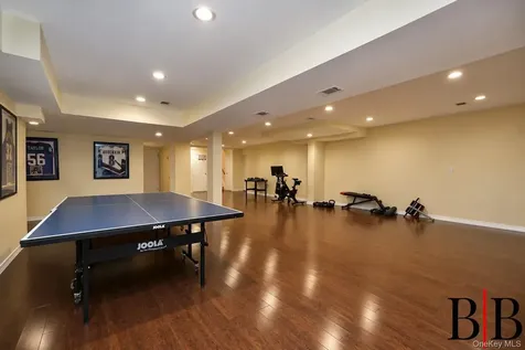 2655 National Drive Brooklyn NY 11234