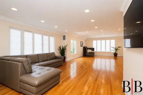 2655 National Drive Brooklyn NY 11234