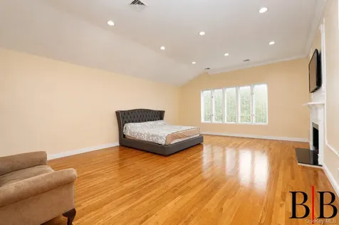 2655 National Drive Brooklyn NY 11234