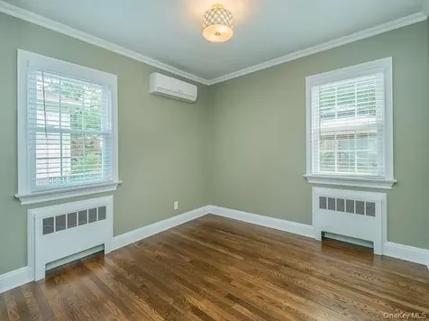 5 Central Avenue Glen Cove NY 11542