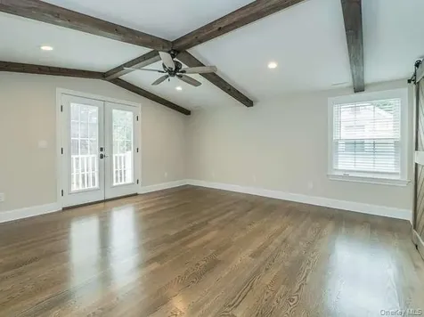 5 Central Avenue Glen Cove NY 11542
