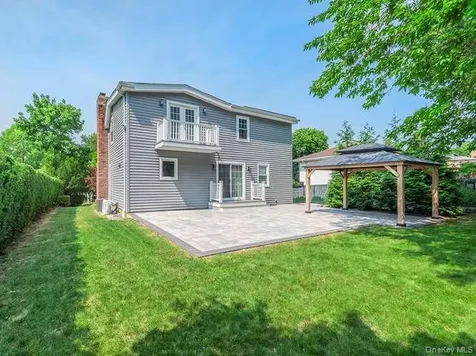 5 Central Avenue Glen Cove NY 11542