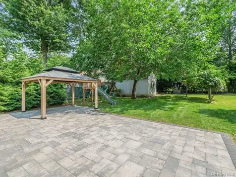 5 Central Avenue Glen Cove NY 11542