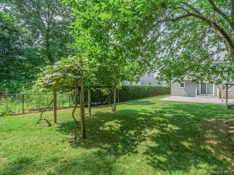 5 Central Avenue Glen Cove NY 11542