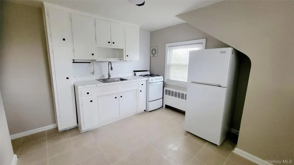 7 E Jefferson Avenue Mineola NY 11501