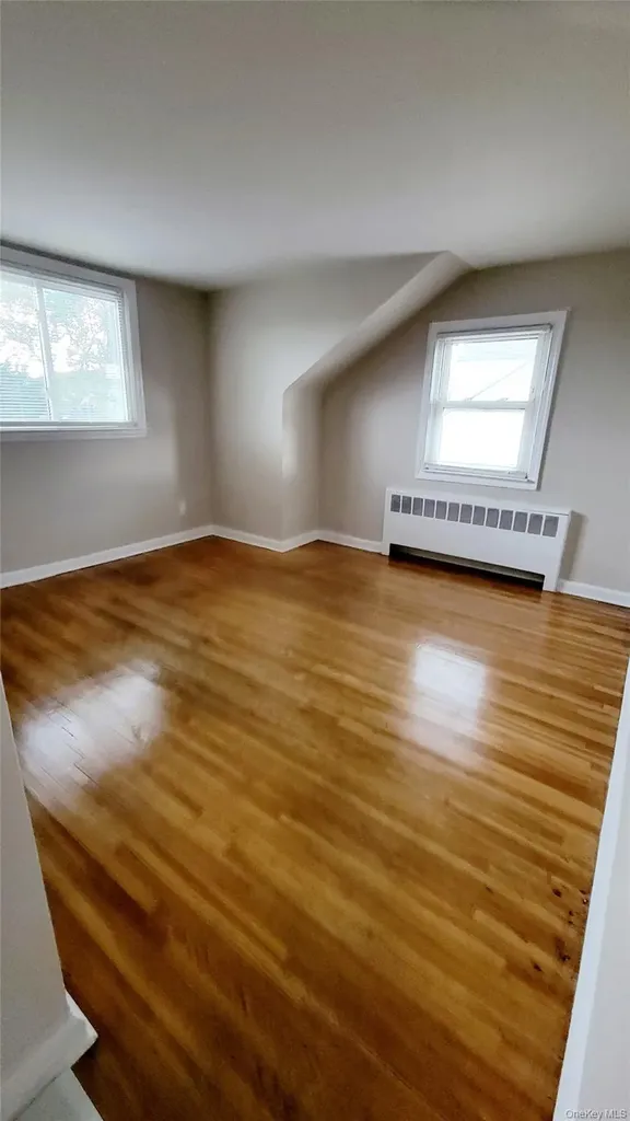 7 E Jefferson Avenue Mineola NY 11501