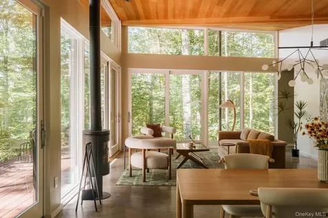10 Trout Creek Road Kerhonkson NY 12446