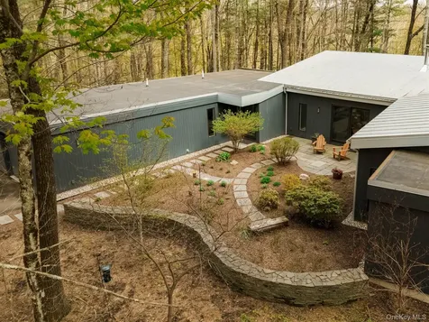 10 Trout Creek Road Kerhonkson NY 12446