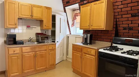 115 Glenwood Avenue Yonkers NY 10701