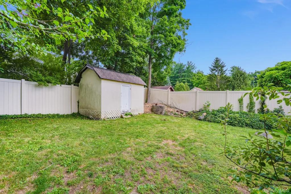211 Pomeroy Street Peekskill NY 10566