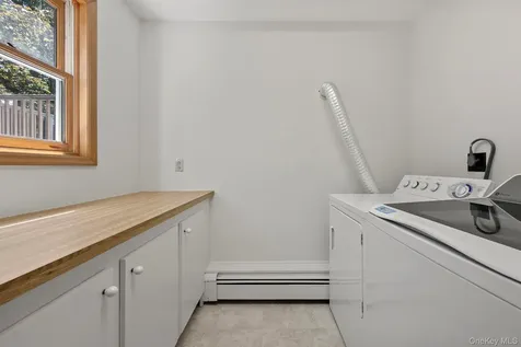 404 Sepasco Center Street Rhinebeck NY 12572