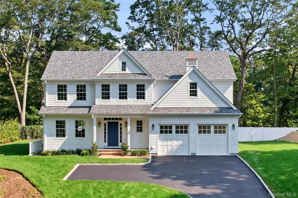 5 Glen Way Cold Spring Harbor NY 11724