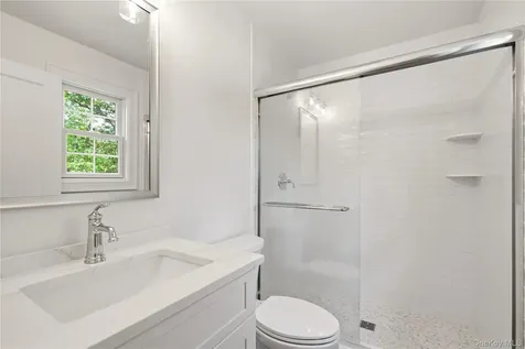 5 Glen Way Cold Spring Harbor NY 11724