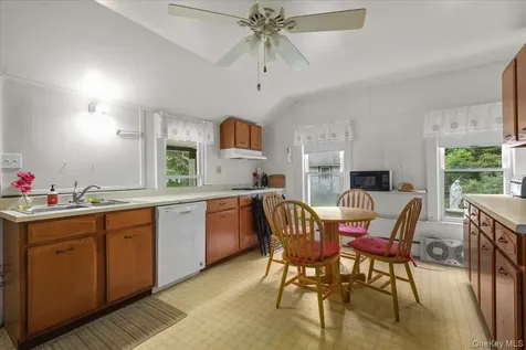 123-179 Sisters Hill Road Stanfordville NY 12581