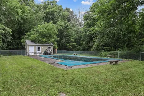 123-179 Sisters Hill Road Stanfordville NY 12581