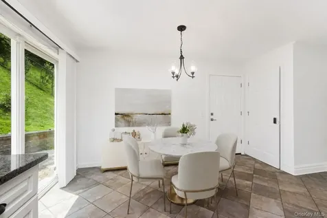 66 Valley View Road Cortlandt Manor NY 10567