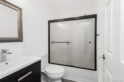 66 Valley View Road Cortlandt Manor NY 10567