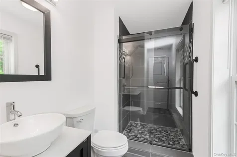 66 Valley View Road Cortlandt Manor NY 10567