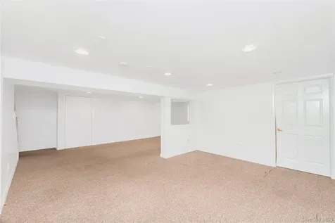 66 Valley View Road Cortlandt Manor NY 10567
