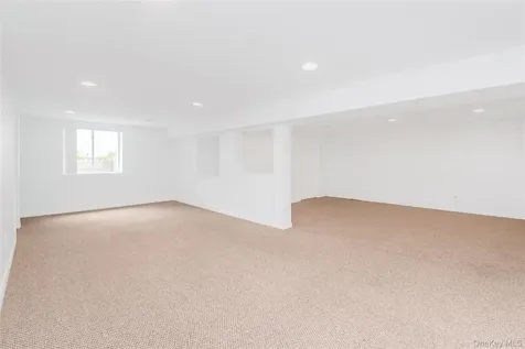 66 Valley View Road Cortlandt Manor NY 10567