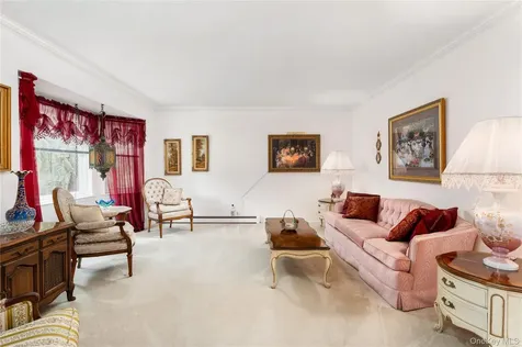 15 Fairfields Court Huntington Station NY 11746