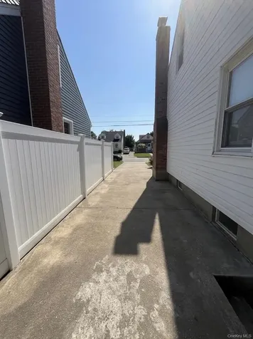 183 Manor Parkway Bethpage NY 11553