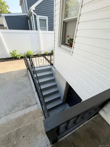 183 Manor Parkway Bethpage NY 11553