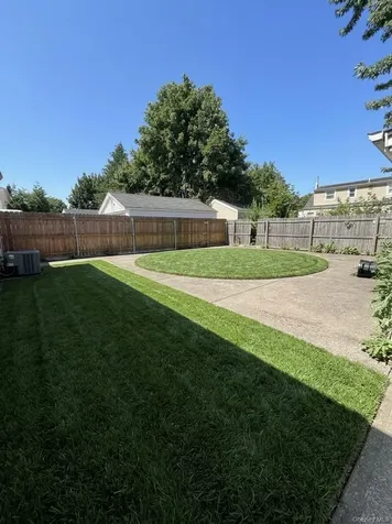 183 Manor Parkway Bethpage NY 11553