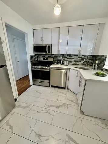 183 Manor Parkway Bethpage NY 11553