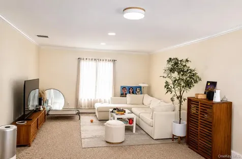 83 Lexington Avenue Westbury NY 11590