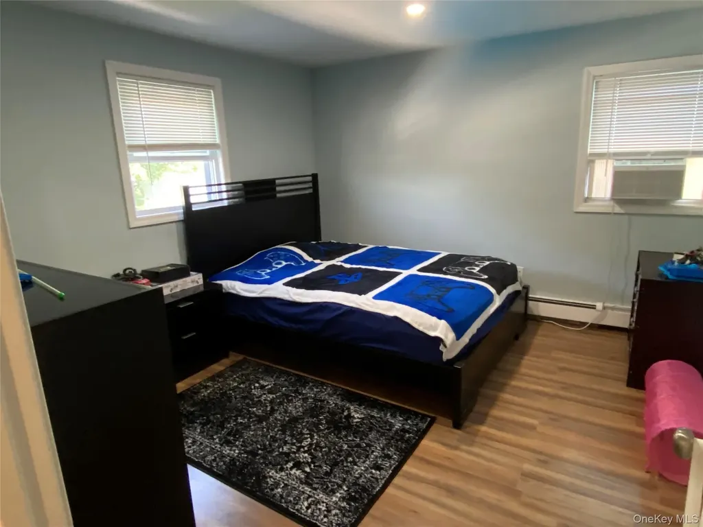 661 Tabor Place East Meadow NY 11554
