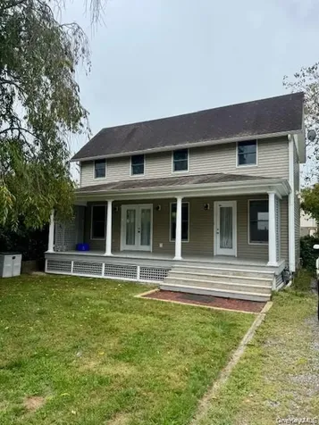 29 1/2 Woolsey Avenue Glen Cove NY 11542
