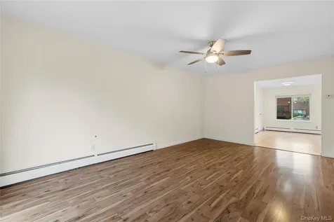 47 Coachlight Square Montrose NY 10548