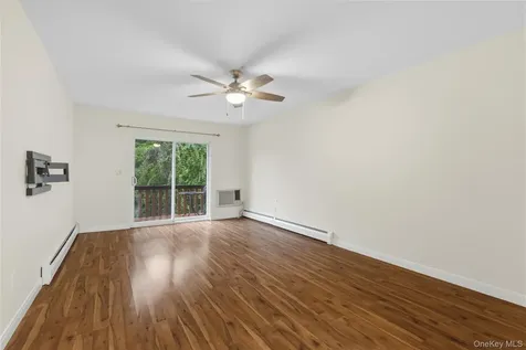 47 Coachlight Square Montrose NY 10548