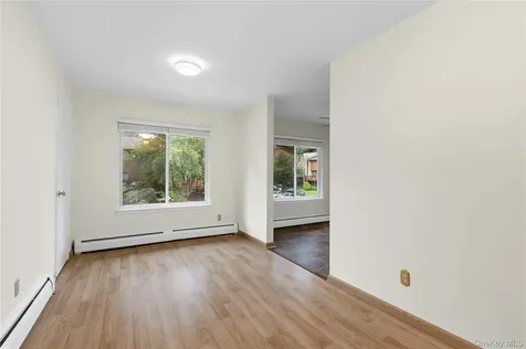 47 Coachlight Square Montrose NY 10548