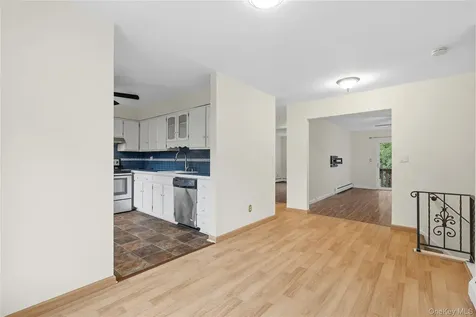 47 Coachlight Square Montrose NY 10548