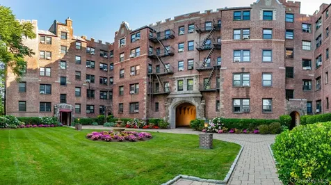 23 Old Mamaroneck Road White Plains NY 10605