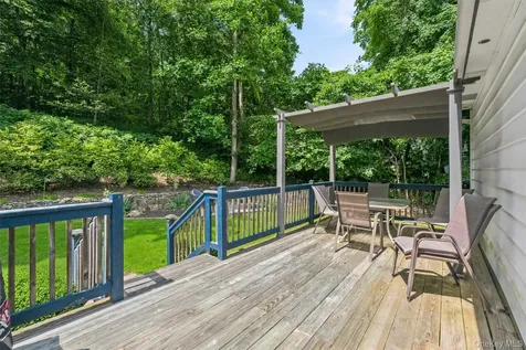 19 Oak Ridge Drive Putnam Valley NY 10579