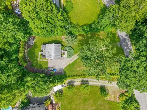 19 Oak Ridge Drive Putnam Valley NY 10579