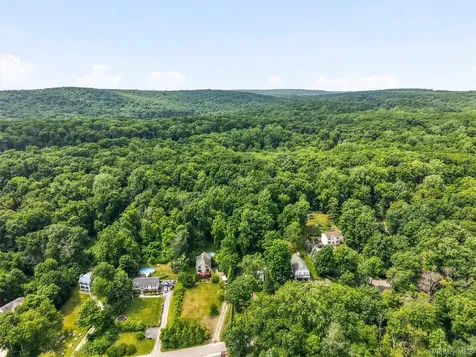 19 Oak Ridge Drive Putnam Valley NY 10579